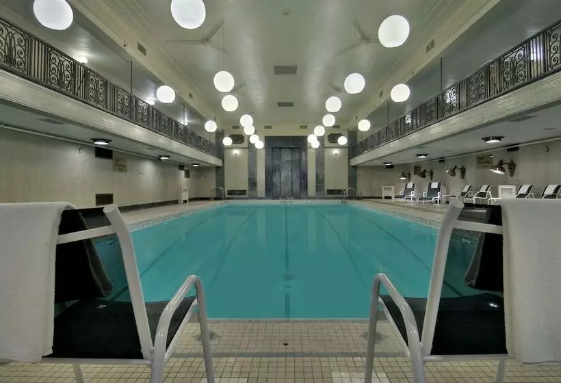 فندق Fairmont Château Laurier