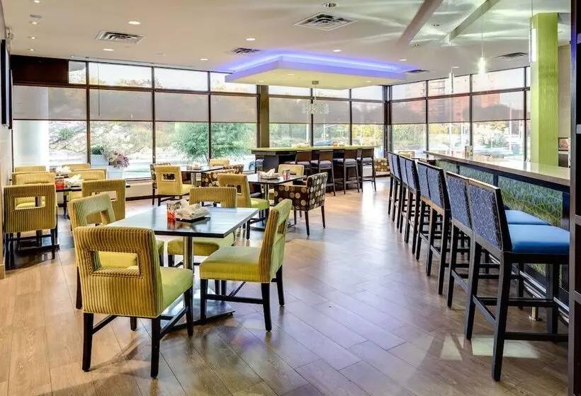 Hotel Holiday Inn Sudbury, An Ihg