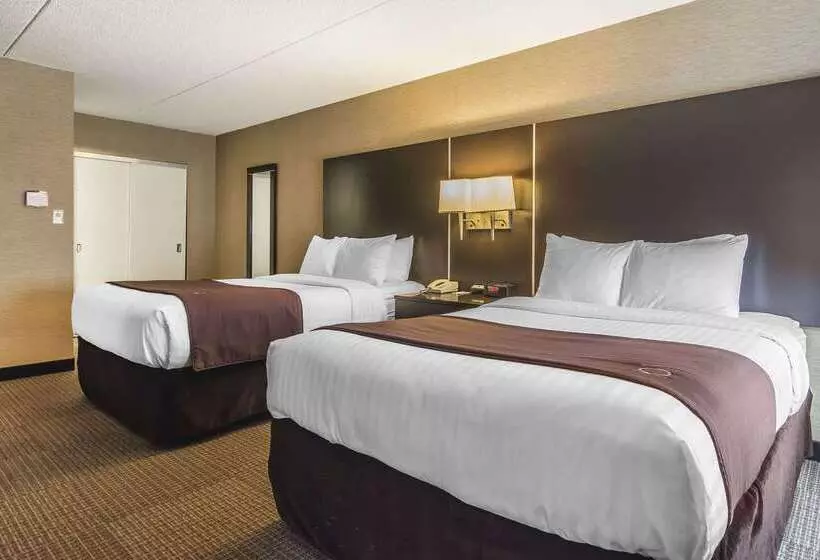 Quattro Hotel & Conf. Centre, Ascend Hotel Collection