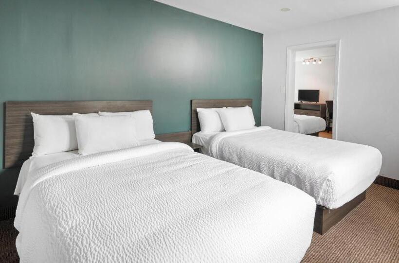 The Falls Hotel & Inn