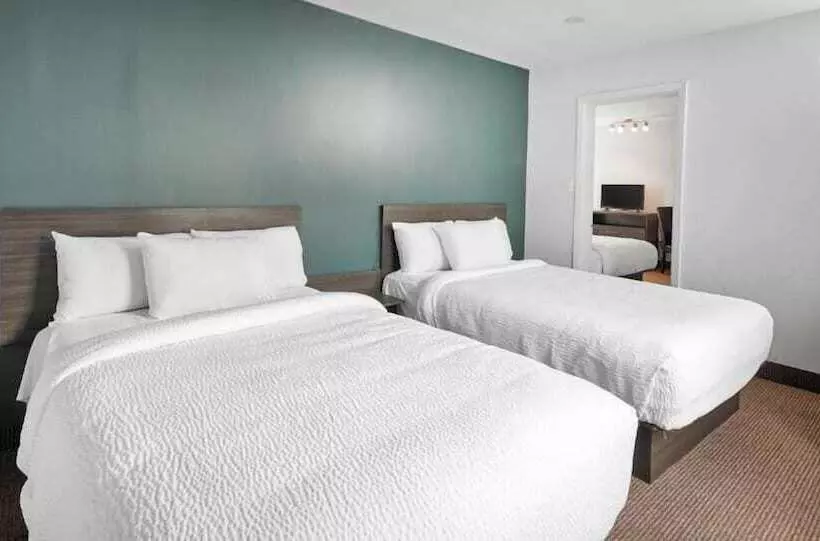 The Falls Hotel & Inn