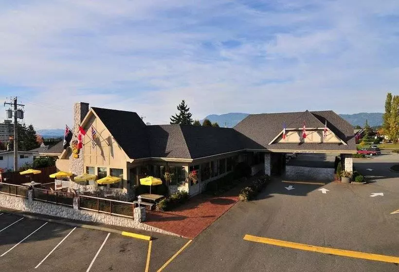 호텔 The Hospitality Inn