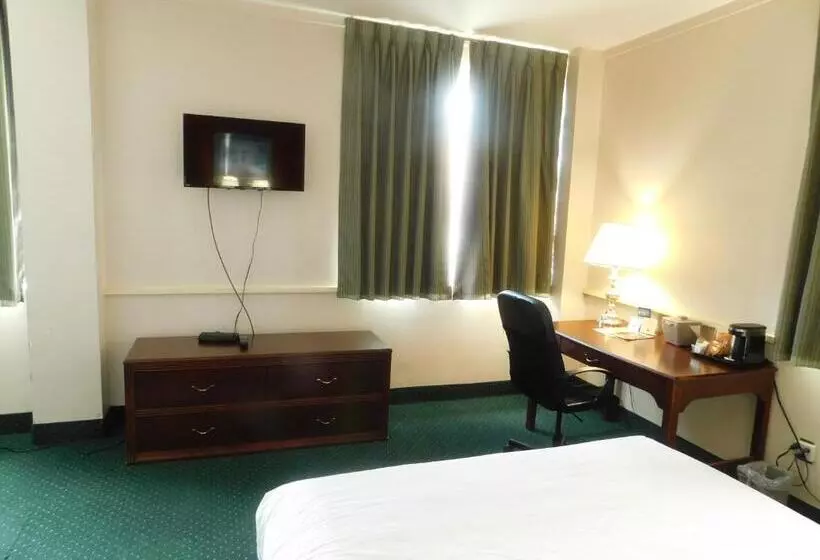 Hotel The Marlborough