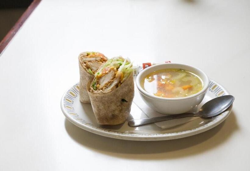 هتل The Marlborough