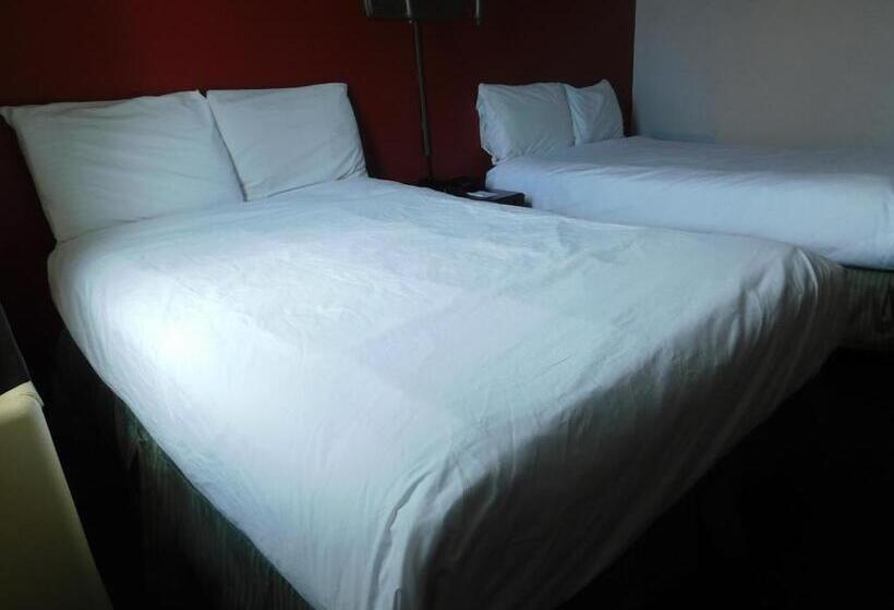 هتل The Marlborough