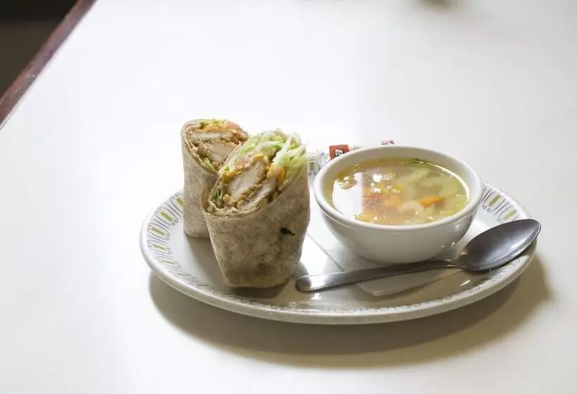 Hotel The Marlborough