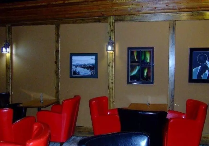 Hotel The Yukon Inn