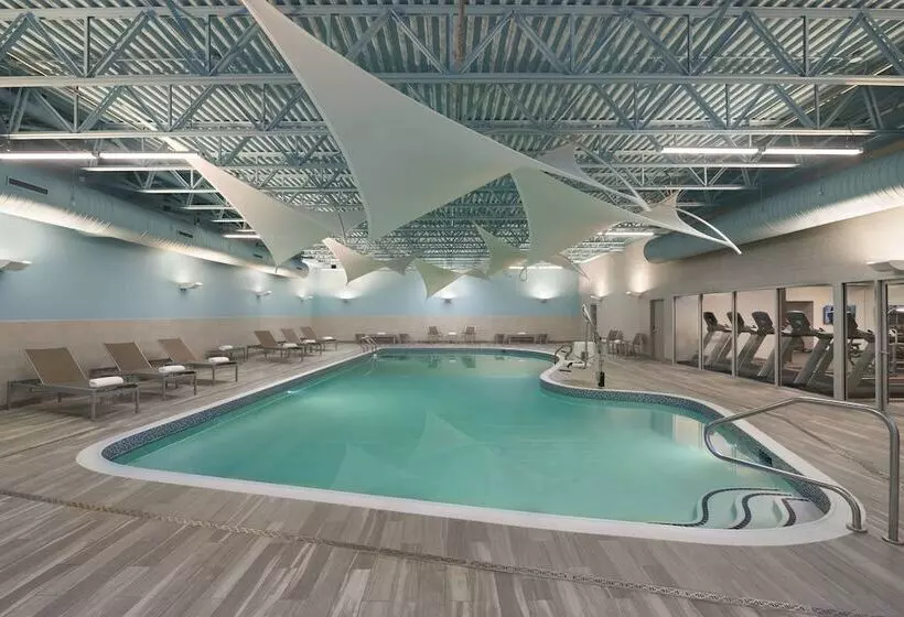 בית מלון כפרי Towneplace Suites By Marriott Oshawa