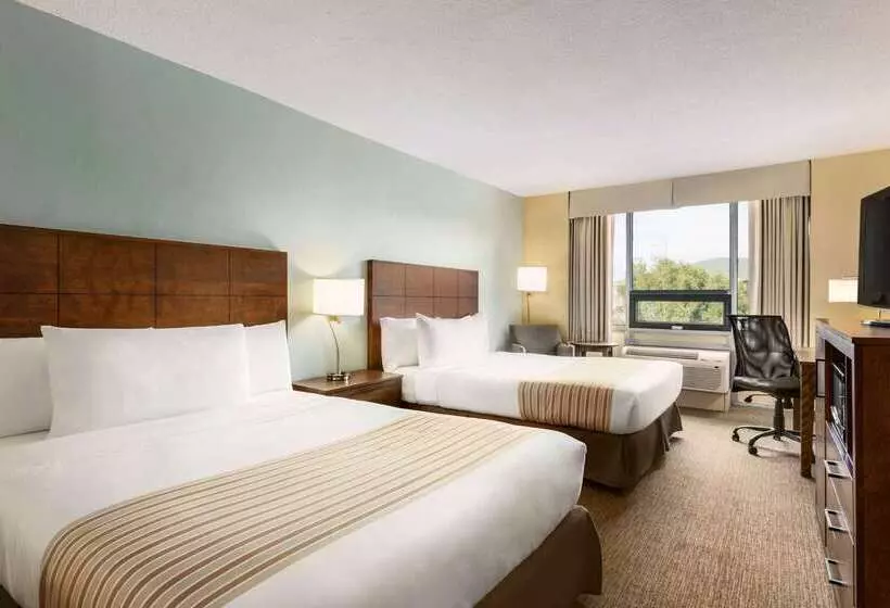 فندق Travelodge By Wyndham Sydney