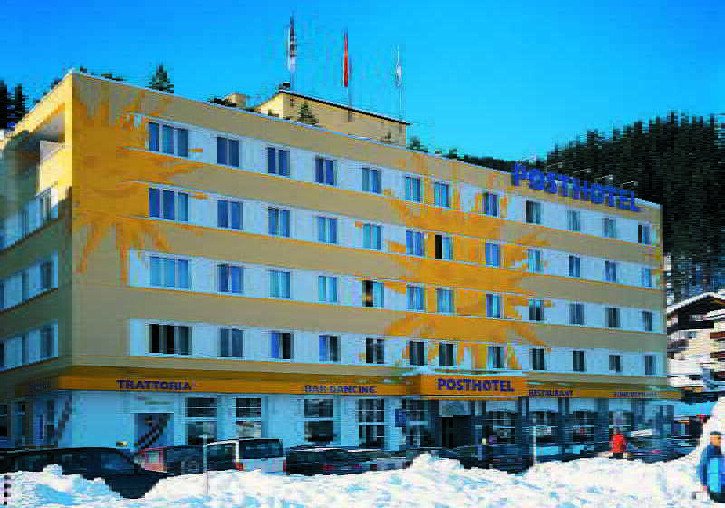 Posthotel Holiday Villa Arosa