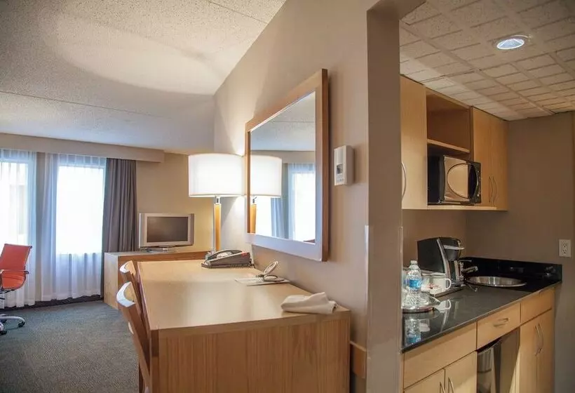 Ihotel & Conference Center Red Deer