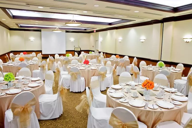 Radisson Hotel Toronto East