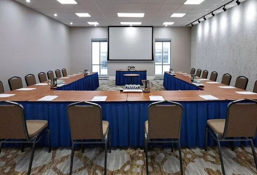 The Novotel Toronto Centre