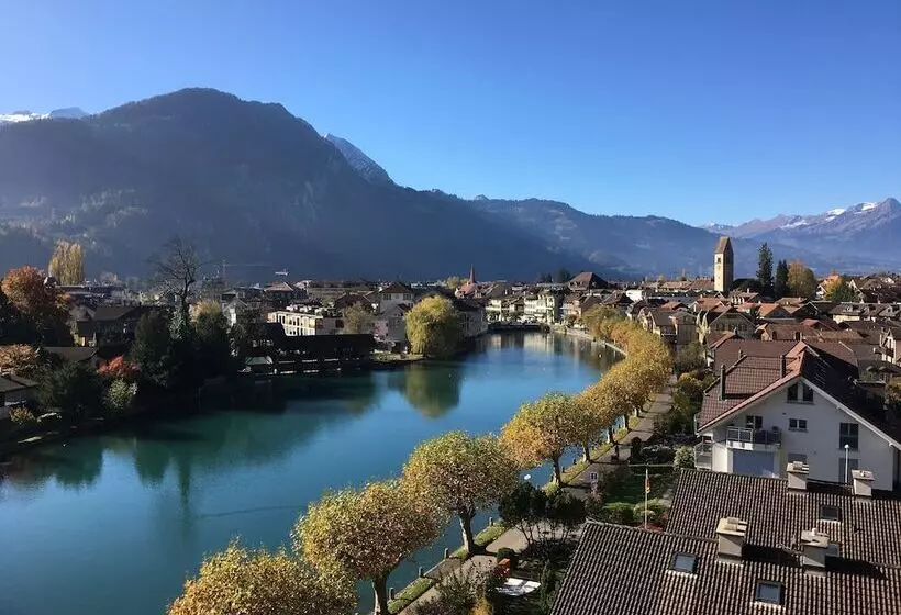 בית מלון כפרי Hop Apartments & Suites