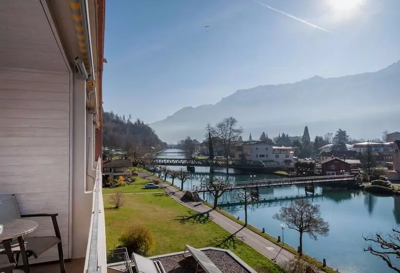 בית מלון כפרי Hop Apartments & Suites