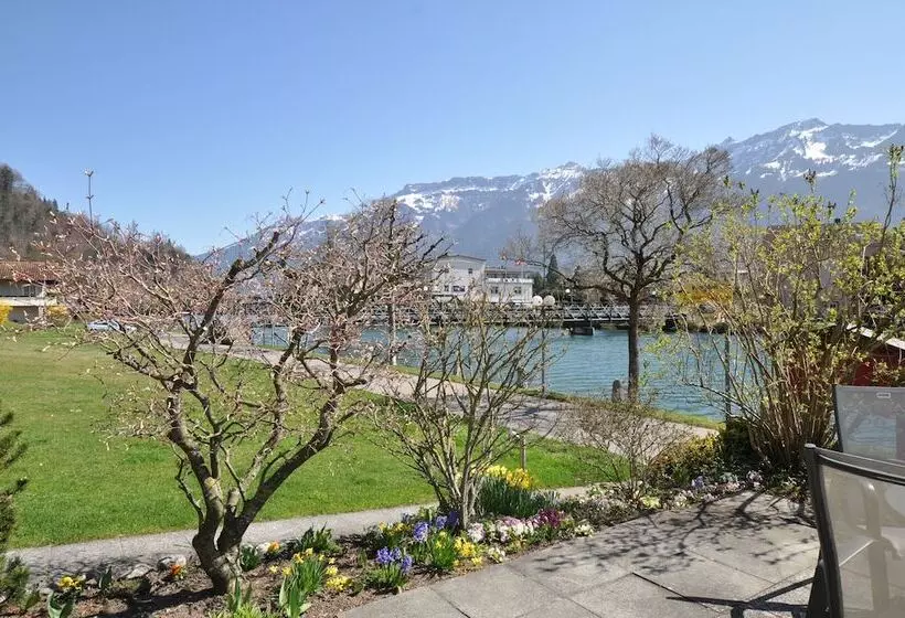 בית מלון כפרי Hop Apartments & Suites