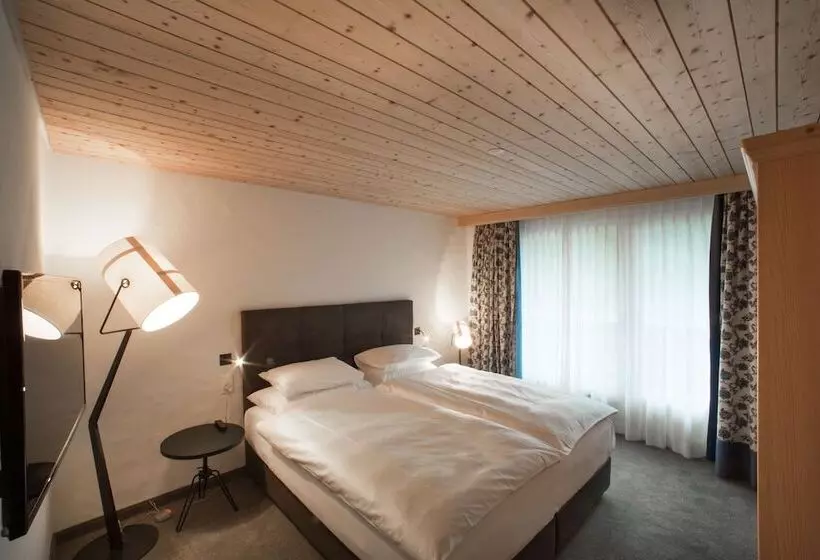 Bernerhof Swiss Quality Hotel Gstaad