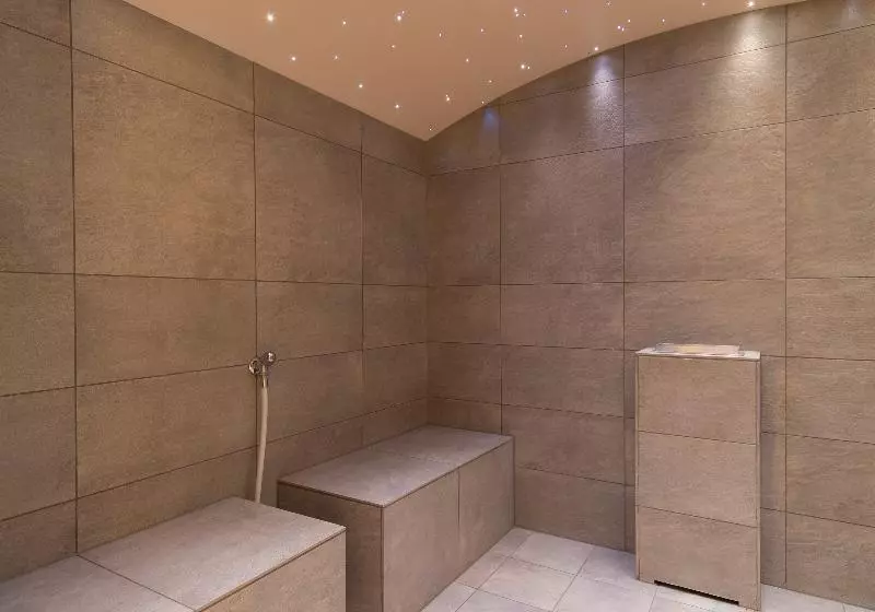 Bernerhof Swiss Quality Hotel Gstaad