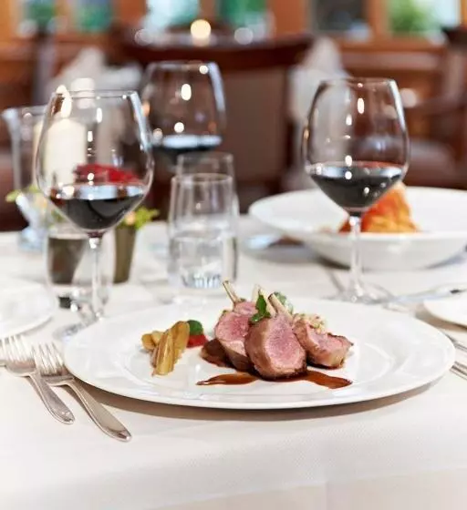 Crystal Hotel Superior