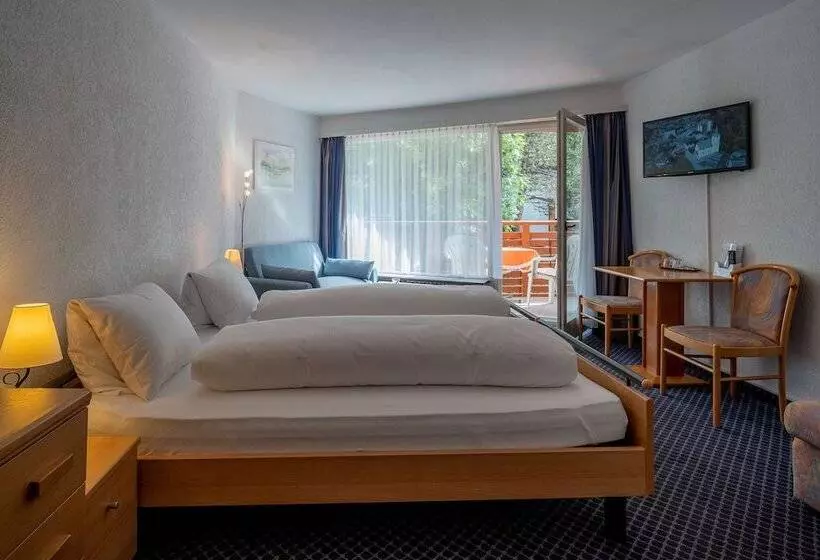 Dala Hotel & Apartments