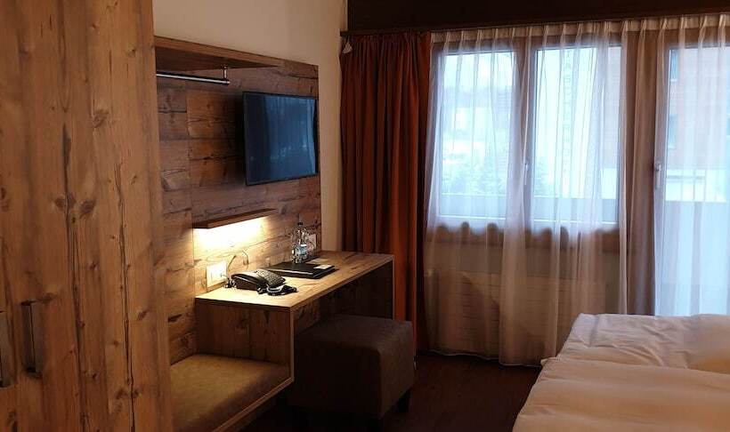 ホテル Taescherhof