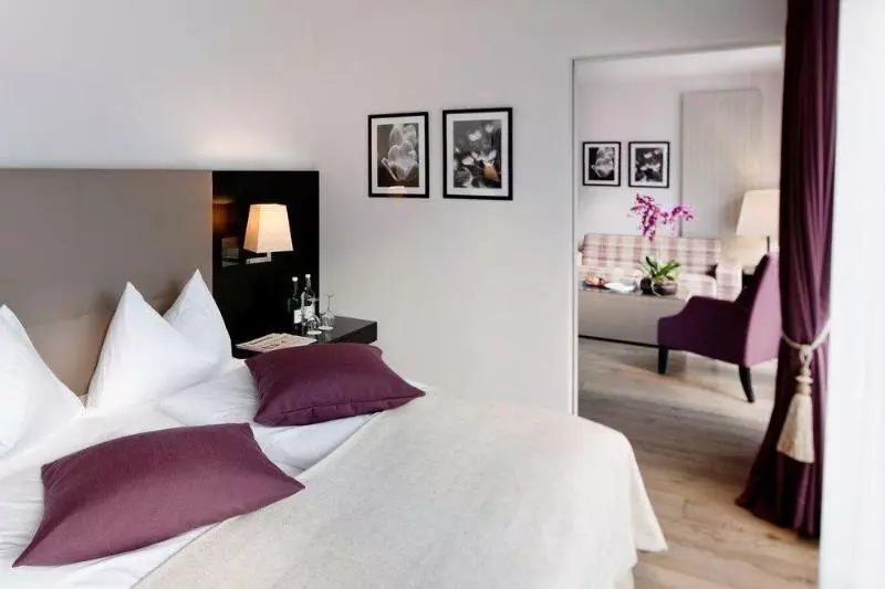 Szálloda Morosani Schweizerhof