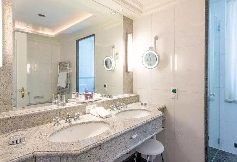 Hotell Suvretta House