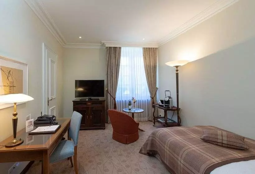 Hotell Suvretta House