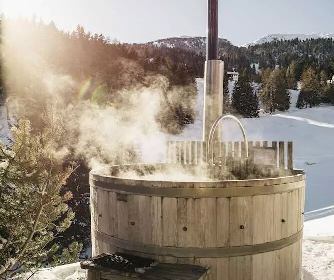 Maiensässhotel Guarda Val