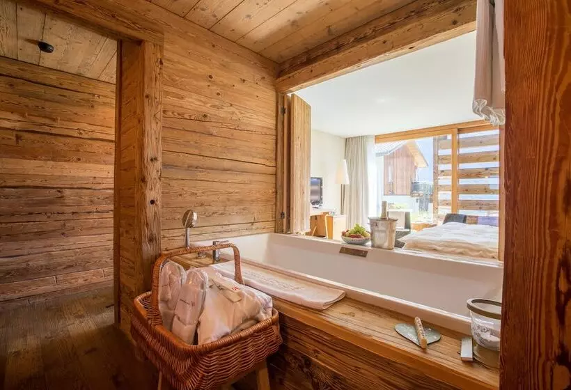 Maiensässhotel Guarda Val