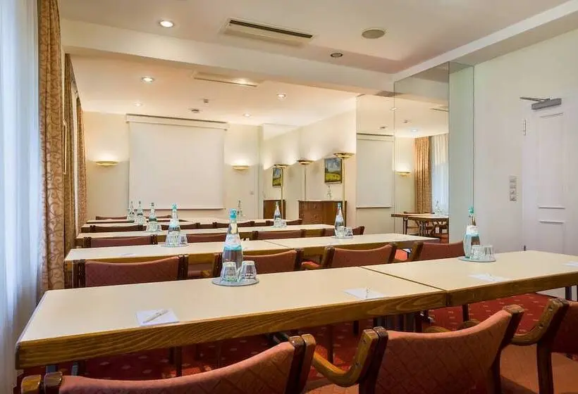 Garner Hotel Berlin - Messe