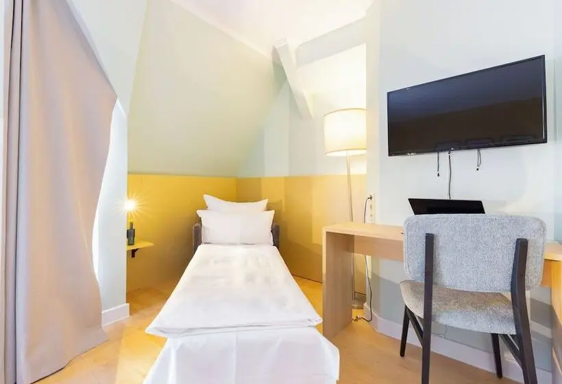 Garner Hotel Berlin - Messe