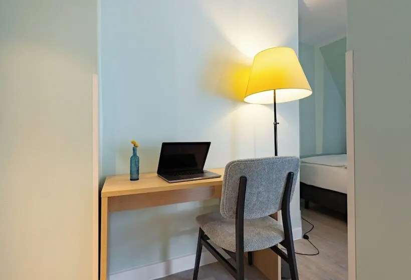 Garner Hotel Berlin - Messe