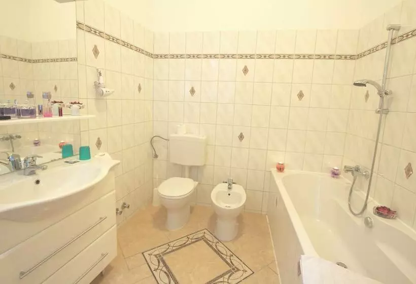 هتل Bellevue Am Kurfürstendamm