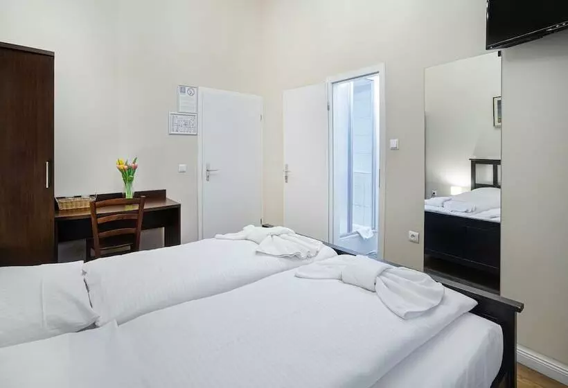 هتل Bellevue Am Kurfürstendamm