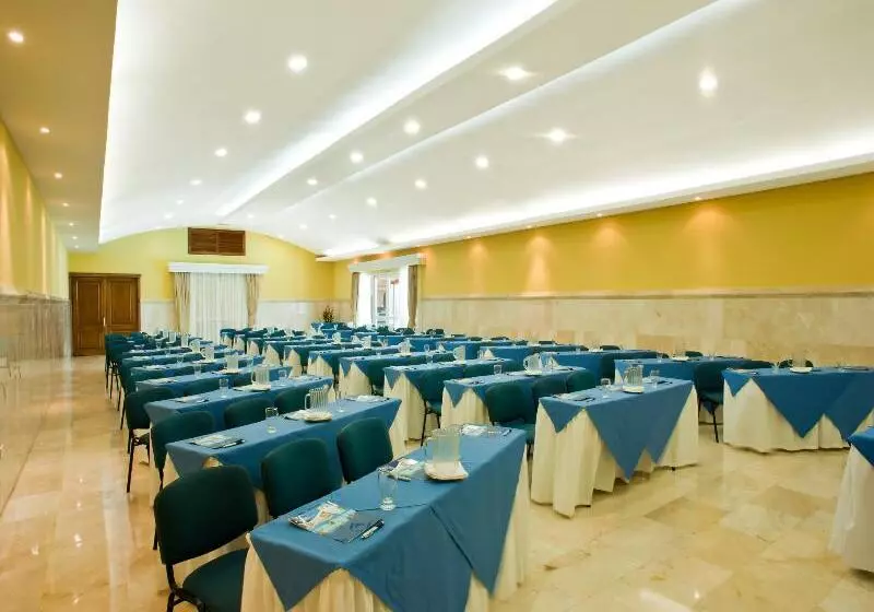 هتل Dann Cartagena