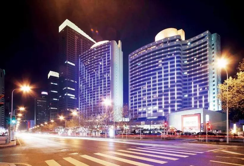 Furama Hotel Dalian