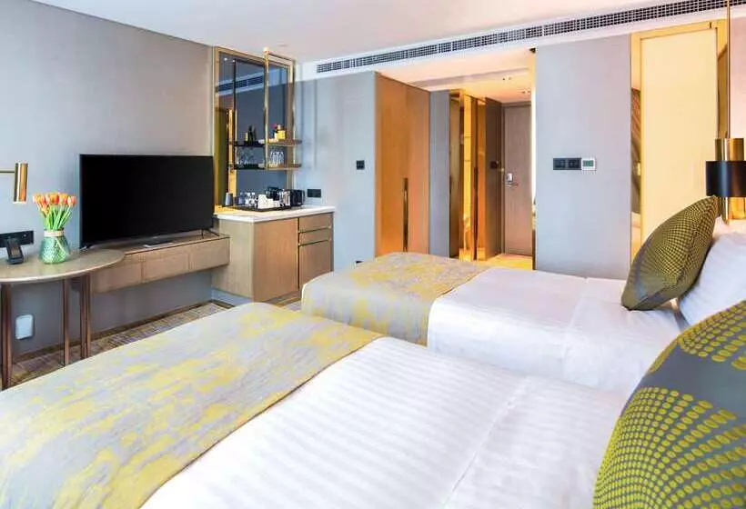 Hotel Golden Tulip Shanghai Hongqiao   A Louvre