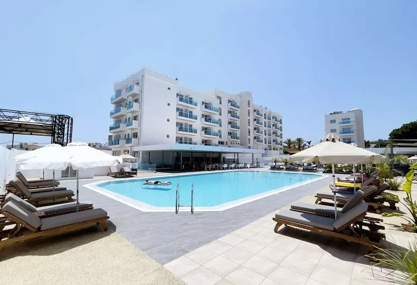 Kapetanios Bay Hotel Protaras