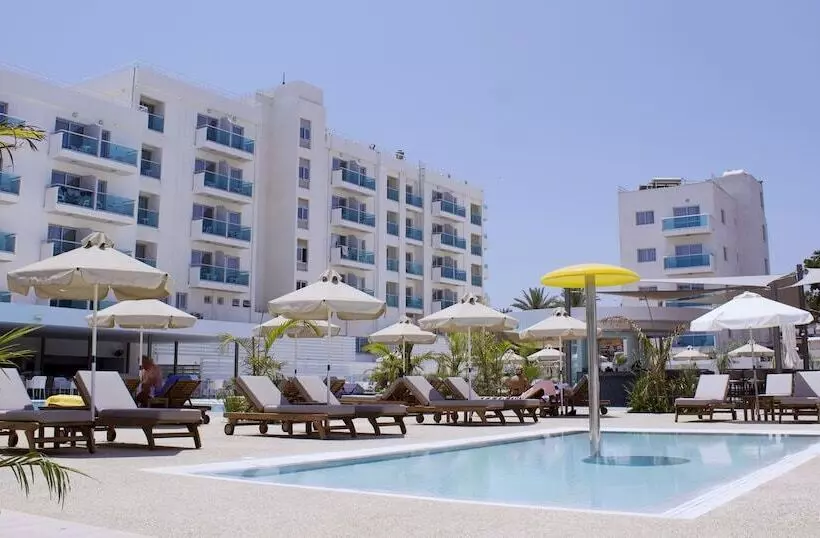 Kapetanios Bay Hotel Protaras