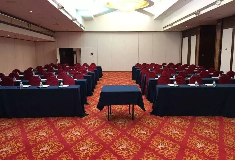 Metropark Lido Hotel Beijing