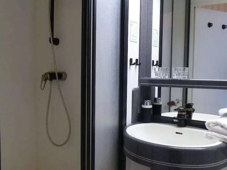 Hotelli Pension Funk Am Kurfürstendamm