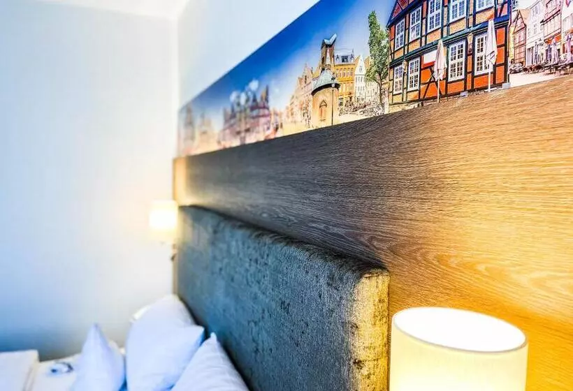 ホテル Restaurant Vier Linden