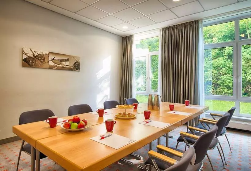 Leonardo Hotel Hamburg Airport