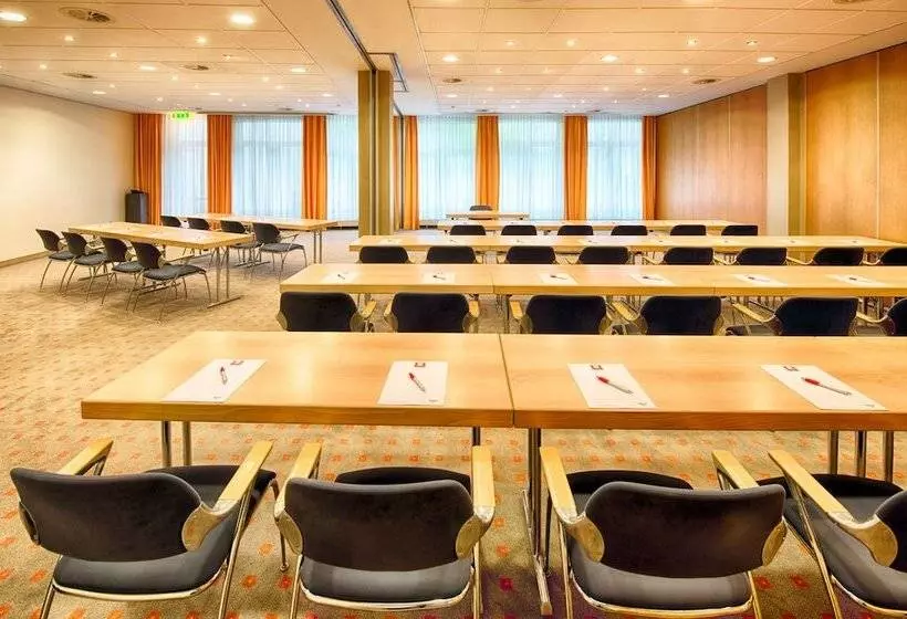 Leonardo Hotel Hamburg Airport