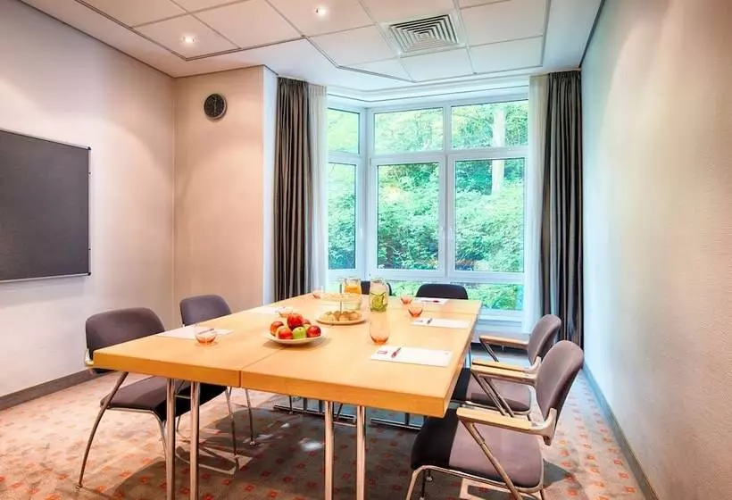 Leonardo Hotel Hamburg Airport