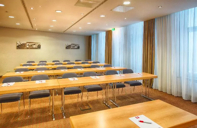 Leonardo Hotel Hamburg Airport