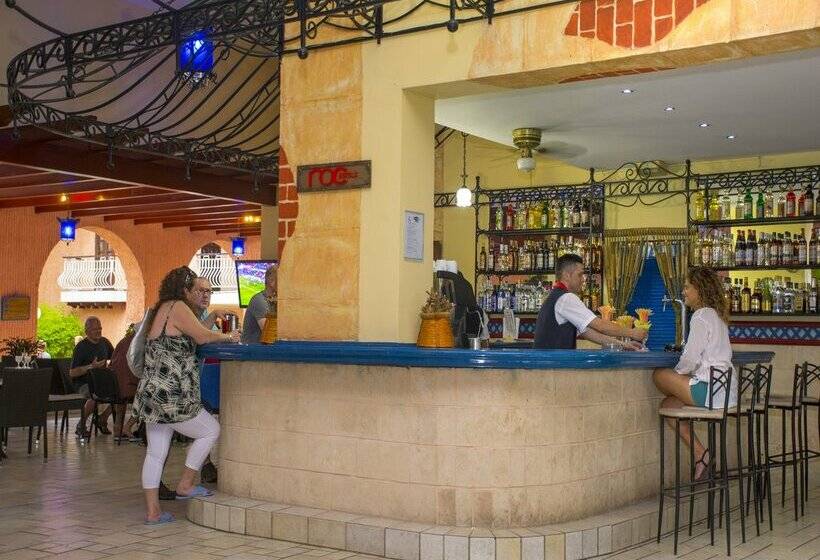 استراحتگاه Roc Barlovento - Adults Only