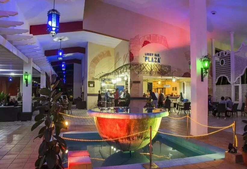 استراحتگاه Roc Barlovento - Adults Only