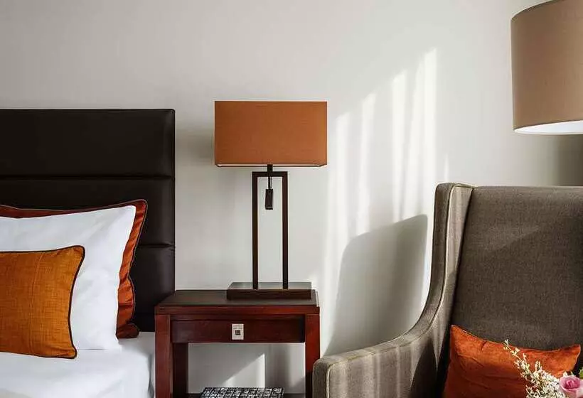 Althoff Hotel Fürstenhof